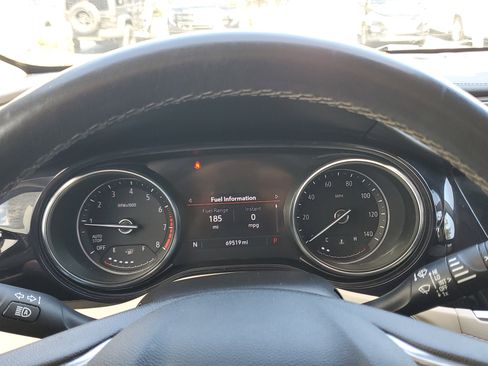 Used 2020 Buick Encore GX Select image 24