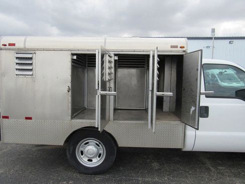 Used 2014 Ford F250 XL w/ Power Equipment Group RWD image 21