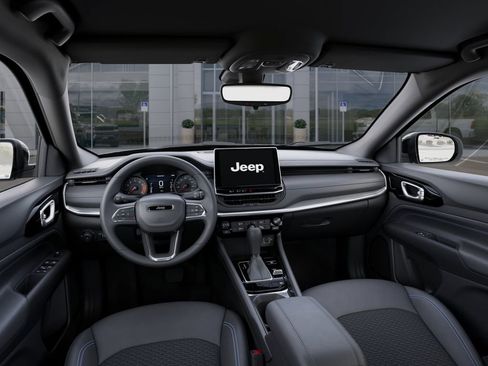 New 2026 Jeep Compass Latitude AWD/4WD image 17