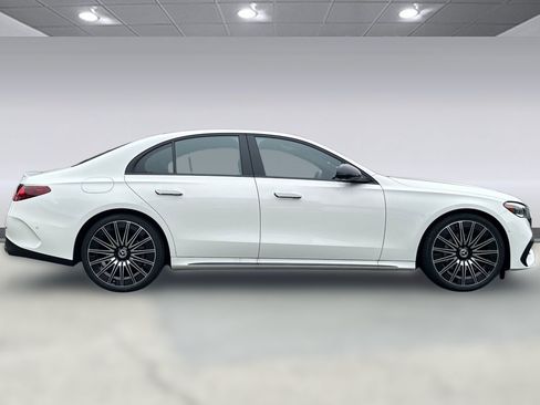 Used 2026 Mercedes-Benz E 350 Sedan image 8