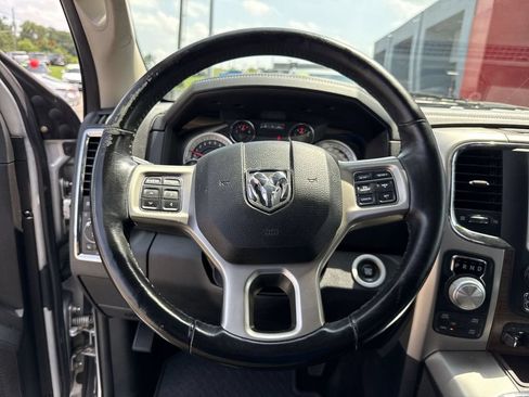 Used 2017 RAM 1500 Laramie w/ Convenience Group AWD/4WD image 15