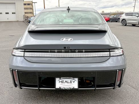 Used 2023 Hyundai Ioniq 6 SEL image 5