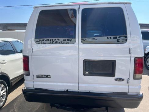 Used 2007 Ford E-250 and Econoline 250 image 5