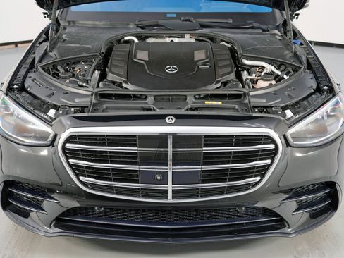 Used 2022 Mercedes-Benz S 580 4MATIC Sedan image 8