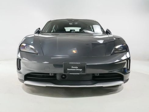 Certified 2025 Porsche Taycan 4 Cross Turismo AWD/4WD image 6