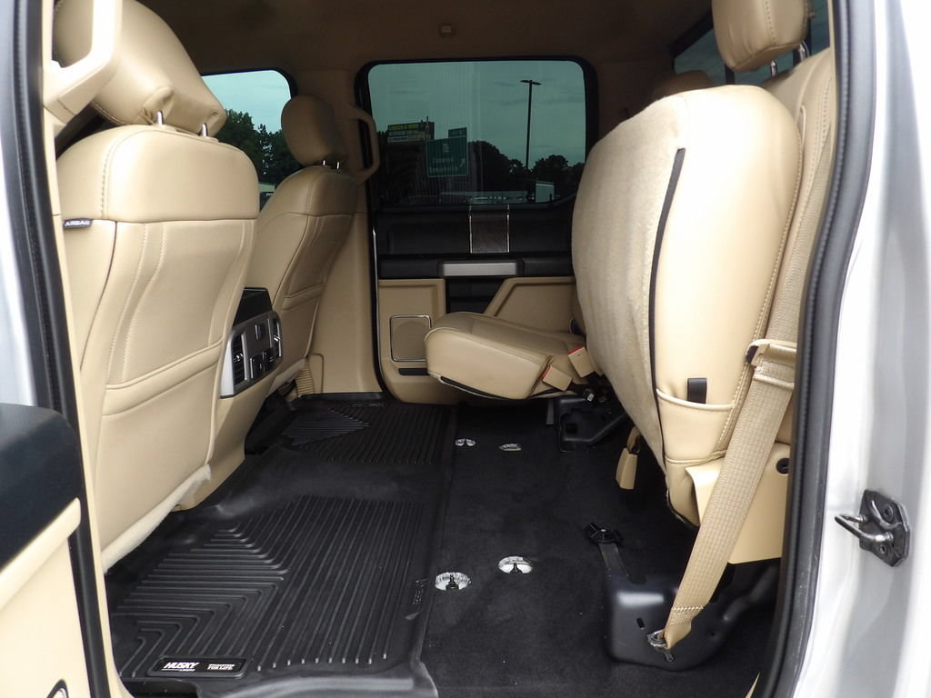 Used 2019 Ford F250 Lariat w/ Lariat Ultimate Package AWD/4WD image 33