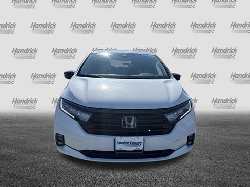 Certified 2024 Honda Odyssey Sport image 3
