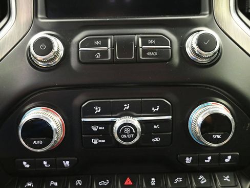 Used 2020 GMC Sierra 1500 Denali w/ Denali Carbonpro Edition AWD/4WD image 12