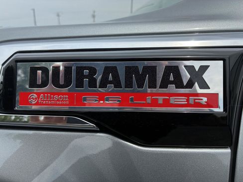 Used 2025 GMC Sierra 2500 Denali AWD/4WD image 13