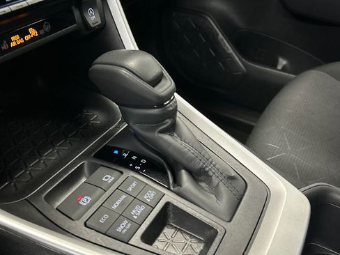 Certified 2025 Toyota RAV4 XLE AWD/4WD image 23