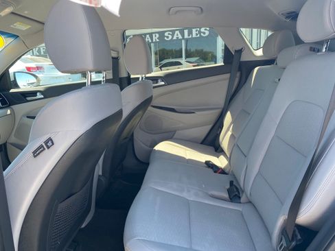 Used 2019 Hyundai Tucson SE AWD/4WD image 17