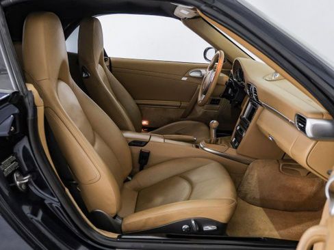 Used 2006 Porsche 911 Carrera S image 21