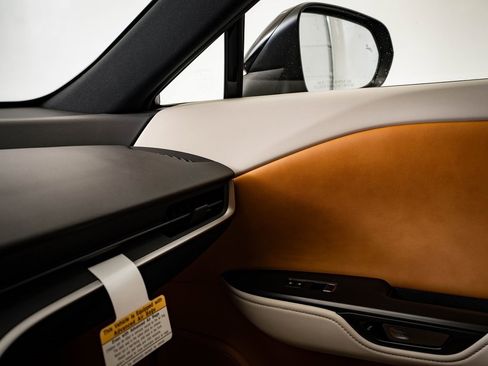 New 2026 Lexus RZ 350e 2WD image 36