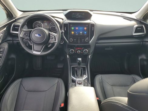 Used 2022 Subaru Forester Touring AWD/4WD image 11