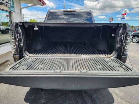 Used 2020 RAM 1500 Big Horn AWD/4WD image 5