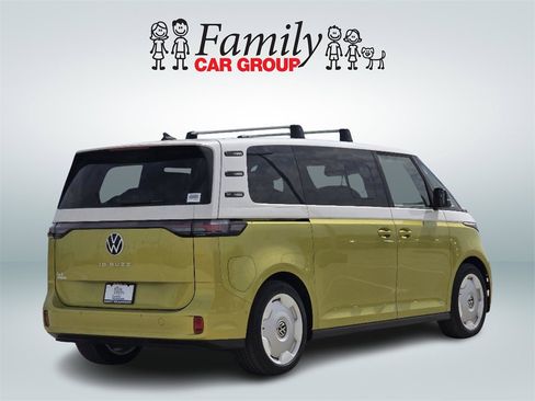 New 2025 Volkswagen ID. Buzz 1st Edition image 4