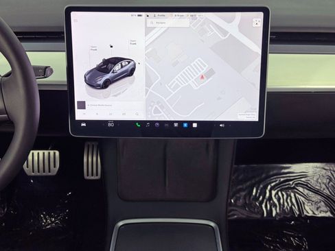 Used 2022 Tesla Model 3 Performance image 20