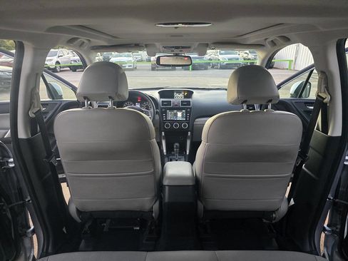 Used 2016 Subaru Forester 2.5i Limited image 25