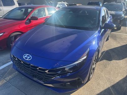 Certified 2023 Hyundai Elantra Limited