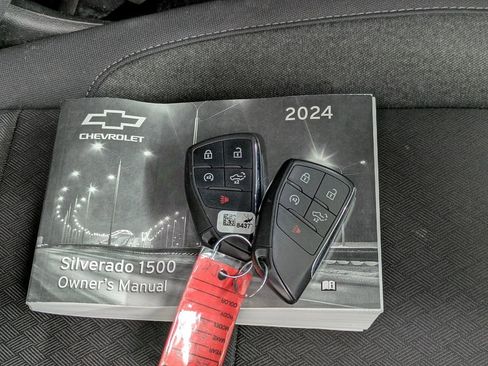 Used 2024 Chevrolet Silverado 1500 Custom AWD/4WD image 13