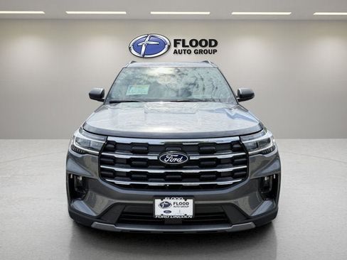 New 2027 Ford Explorer Active AWD/4WD image 2