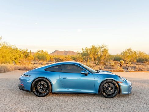 Used 2024 Porsche 911 GT3 RWD image 28