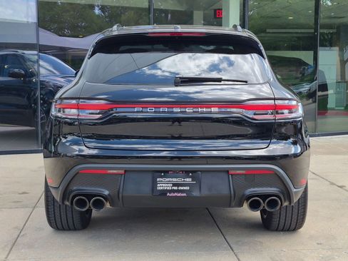 Certified 2026 Porsche Macan AWD/4WD image 10