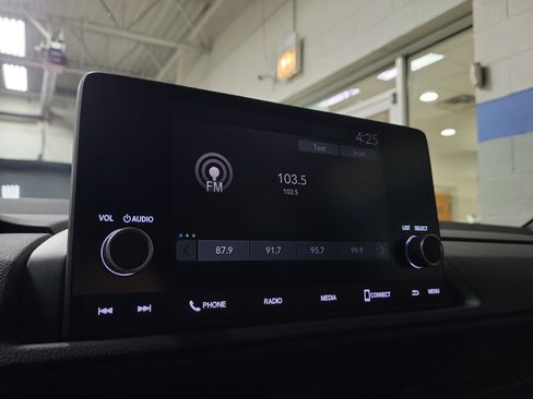 Certified 2024 Honda CR-V Sport image 30