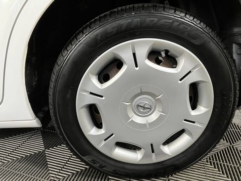 Used 2010 Scion xB FWD image 16