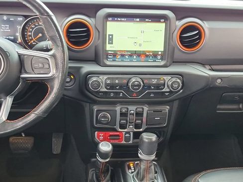 Used 2023 Jeep Gladiator Mojave w/ Cold Weather Group AWD/4WD image 22