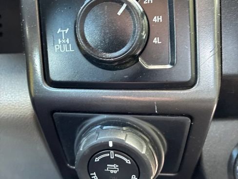 Used 2018 Ford F150 XLT w/ Equipment Group 302A Luxury AWD/4WD image 20