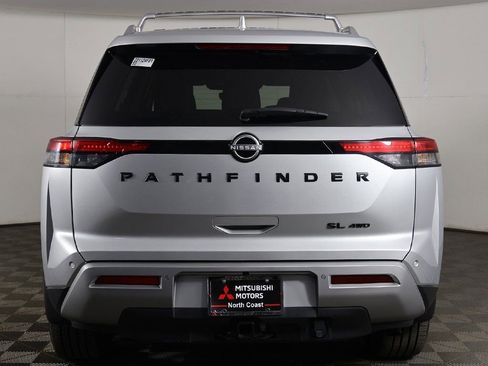 Used 2023 Nissan Pathfinder SL w/ SL Premium Package image 15
