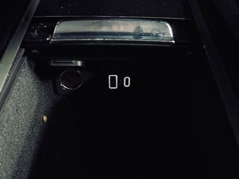 Used 2022 Lincoln Corsair Standard w/ Equipment Group 101A image 35