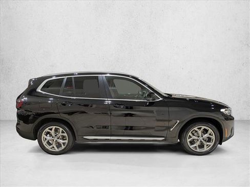Used 2023 BMW X3 xDrive30i w/ Premium Package image 4
