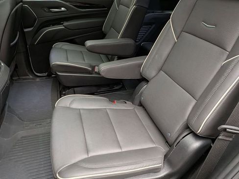 Certified 2024 Cadillac Escalade Sport w/ LPO, ONYX Package AWD/4WD image 22