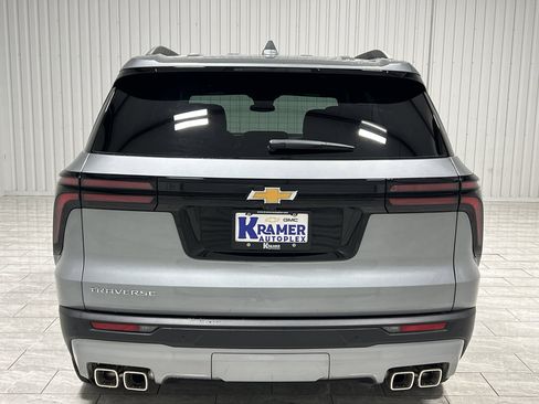 New 2026 Chevrolet Traverse LT w/ Sun and Wheel Package image 4