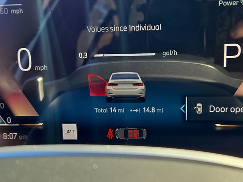 New 2026 BMW 330i xDrive Sedan w/ Premium Package image 9