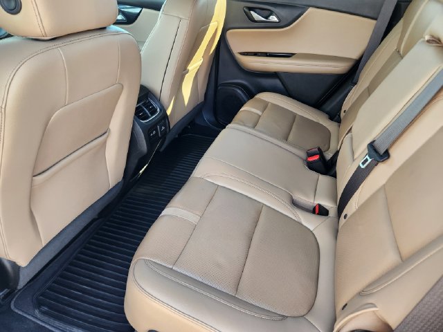 Used 2019 Chevrolet Blazer Premier w/ Sun and Wheels Package FWD image 32
