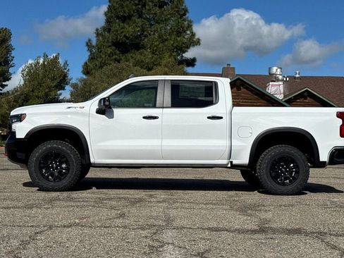 New 2026 Chevrolet Silverado 1500 ZR2 image 7