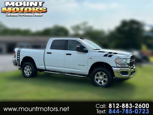 Used 2024 RAM 2500 Big Horn w/ Off Road Package AWD/4WD image 1