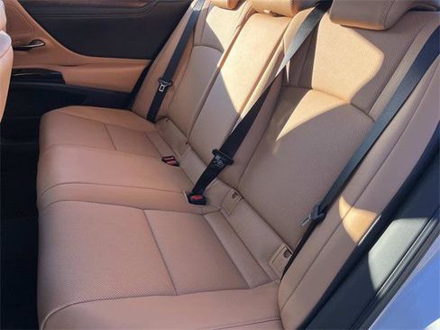 Certified 2025 Lexus ES 300h 300h image 21