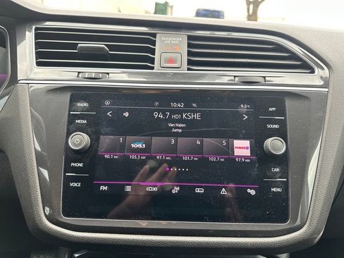 Used 2024 Volkswagen Tiguan Wolfsburg Edition image 16