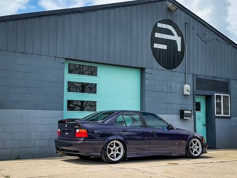 Used 1997 BMW M3 Sedan RWD image 9