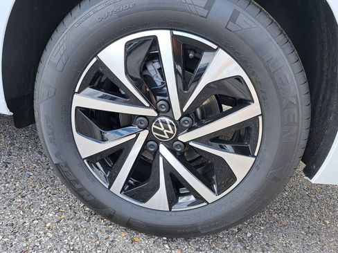 New 2026 Volkswagen Jetta S image 19