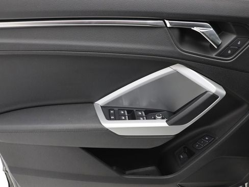 Used 2022 Audi Q3 2.0T Premium image 15