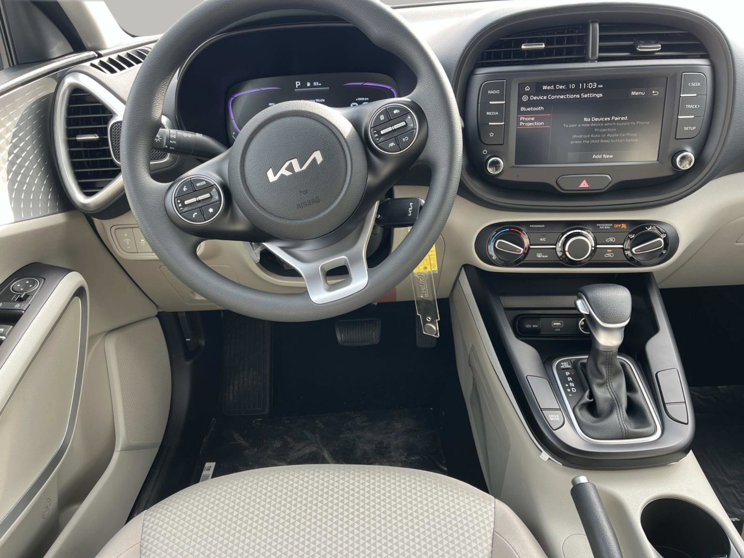 New 2025 Kia Soul LX w/ LX Technology Package FWD image 12
