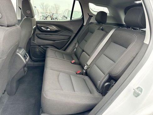 Used 2023 GMC Terrain SLE FWD image 23