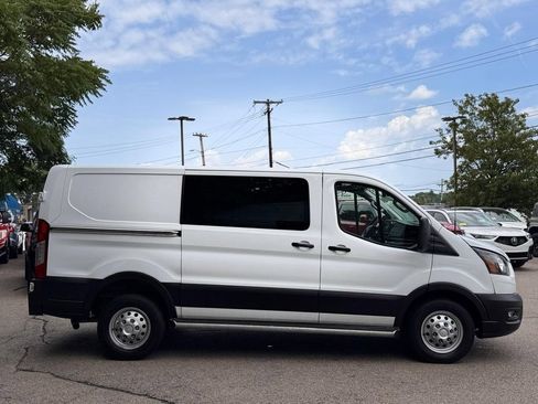 Used 2024 Ford Transit 250 Low Roof AWD w/ Exterior Upgrade Package image 7