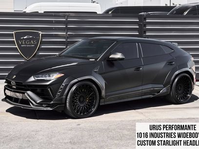 Used 2024 Lamborghini Urus Performante