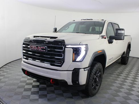 New 2026 GMC Sierra 2500 AT4 w/ AT4 Premium Plus Package AWD/4WD image 27